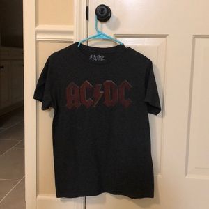 Small grey vintage-looking ACDC t-shirt